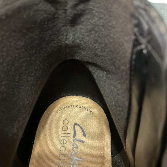 Clarks Women's Maye Black Nubuck Leather Ankle Strap Boot Booties Size 9.5 - Picture 10 of 12